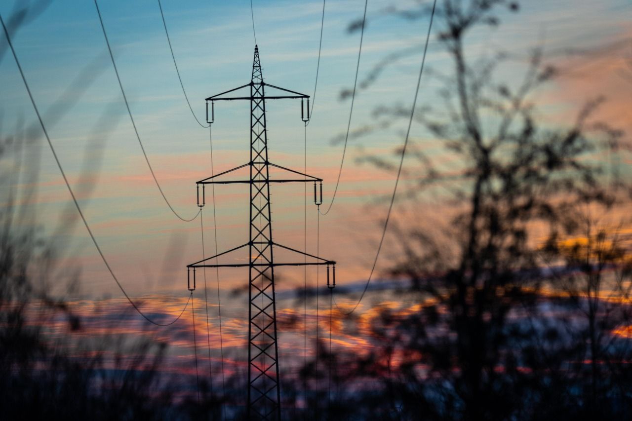 découvrez les enjeux et les solutions de la transition énergétique, un processus essentiel pour un avenir durable. explorez les innovations, les politiques et les pratiques visant à réduire notre empreinte carbone et à promouvoir des sources d'énergie renouvelables.