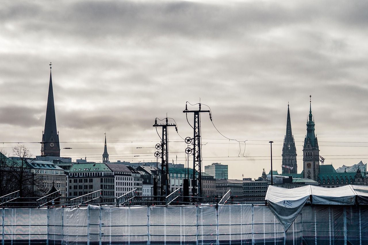 découvrez l'importance des infrastructures vertes dans l'urbanisme durable. explorez comment ces systèmes naturels améliorent la qualité de l'air, favorisent la biodiversité et contribuent à la résilience des villes face aux changements climatiques.