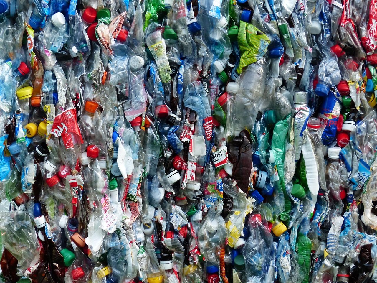 découvrez les méthodes innovantes de recyclage du plastique pour réduire les déchets et protéger l'environnement. apprenez comment recycler efficacement vos plastiques au quotidien.