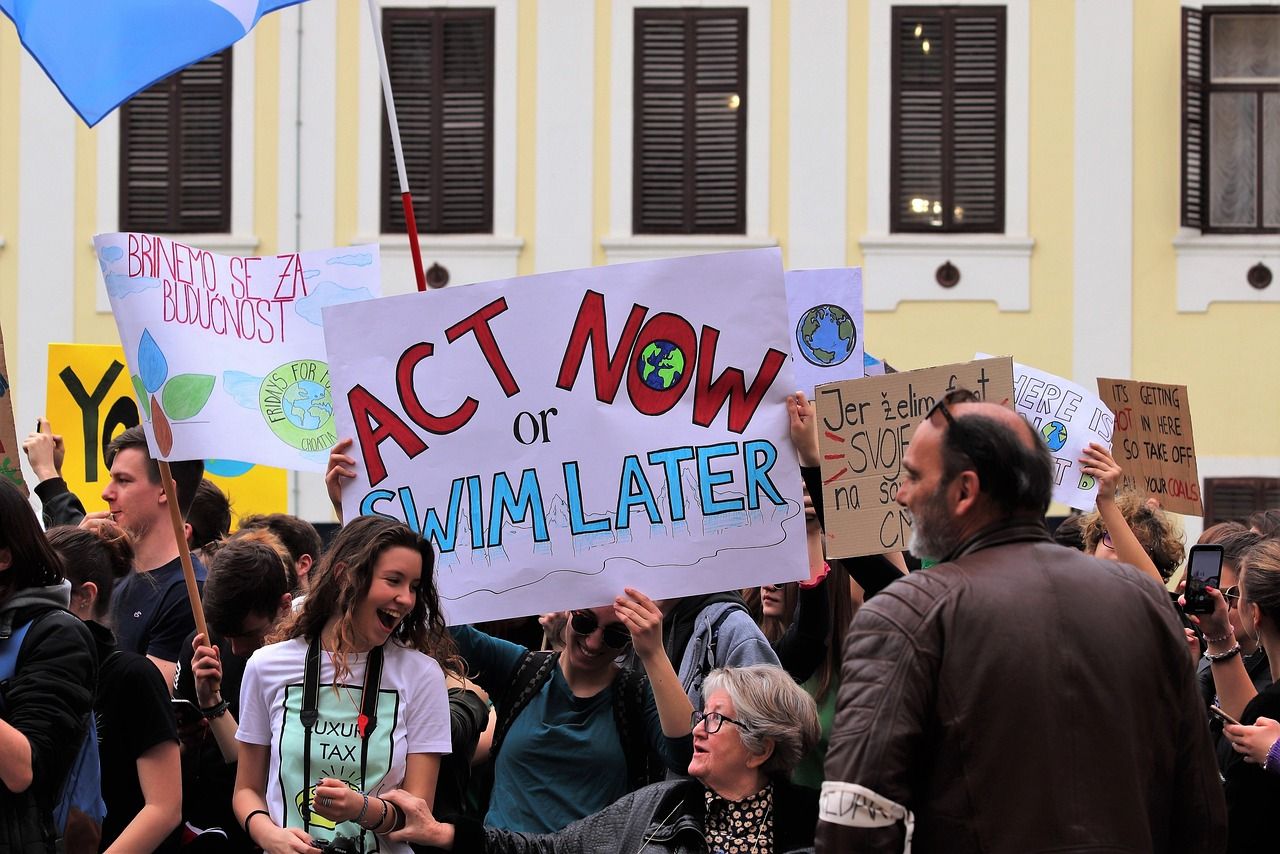 découvrez comment agir concrètement contre le changement climatique grâce à des initiatives durables et des solutions innovantes pour préserver notre planète.