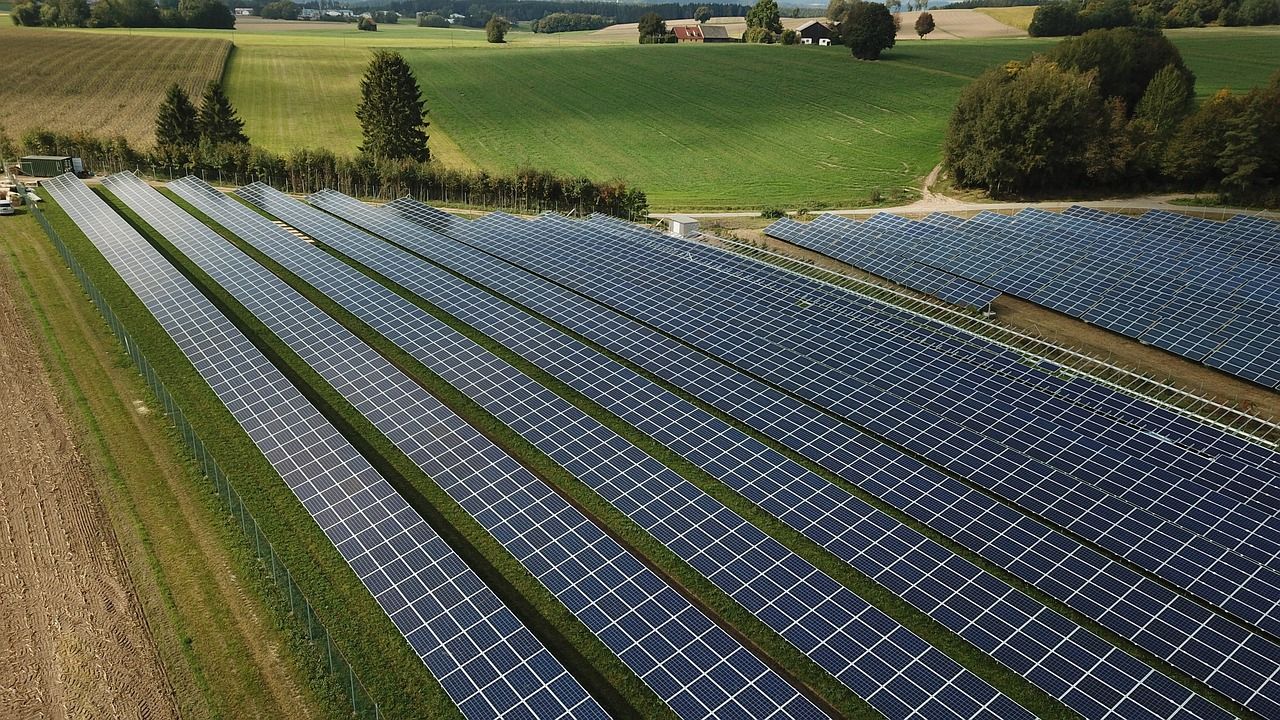 découvrez les avantages de l'énergie solaire : une source d'énergie renouvelable, économique et respectueuse de l'environnement. informez-vous sur les technologies, les installations solaires et comment elles peuvent transformer votre consommation d'énergie tout en réduisant votre empreinte carbone.