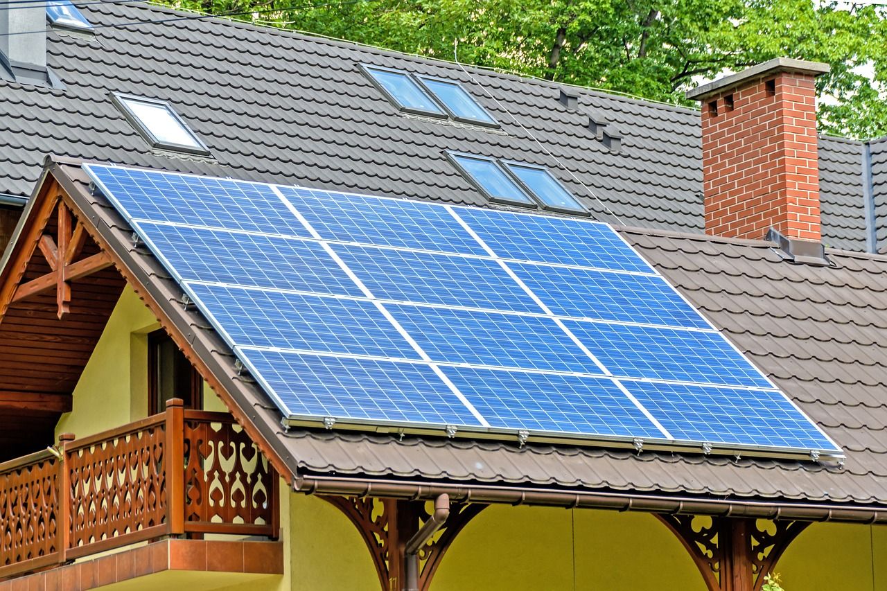 découvrez l'énergie solaire, une source d'énergie renouvelable et durable qui transforme la lumière du soleil en électricité. apprenez comment cette technologie respecte l'environnement tout en offrant des solutions économiques et accessibles aux particuliers et aux entreprises.